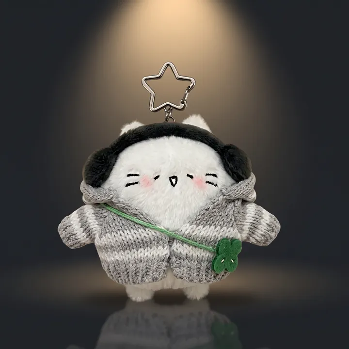 통통 헤드셋 캣 + 스트라이프 니트 후드 조합 연출 컷